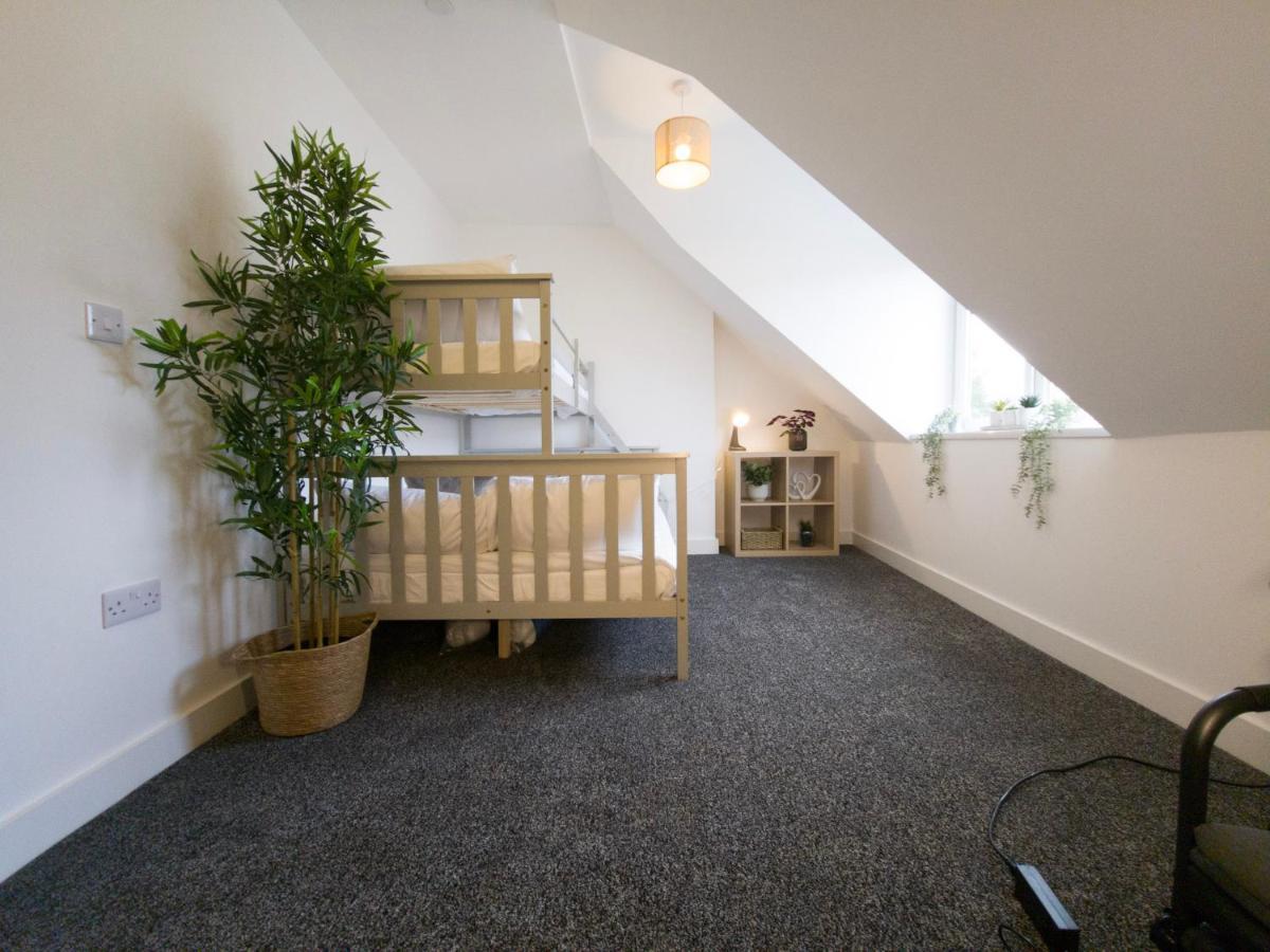 Principality Suites; Three Bed By Property Promise Cardiff Exterior photo
