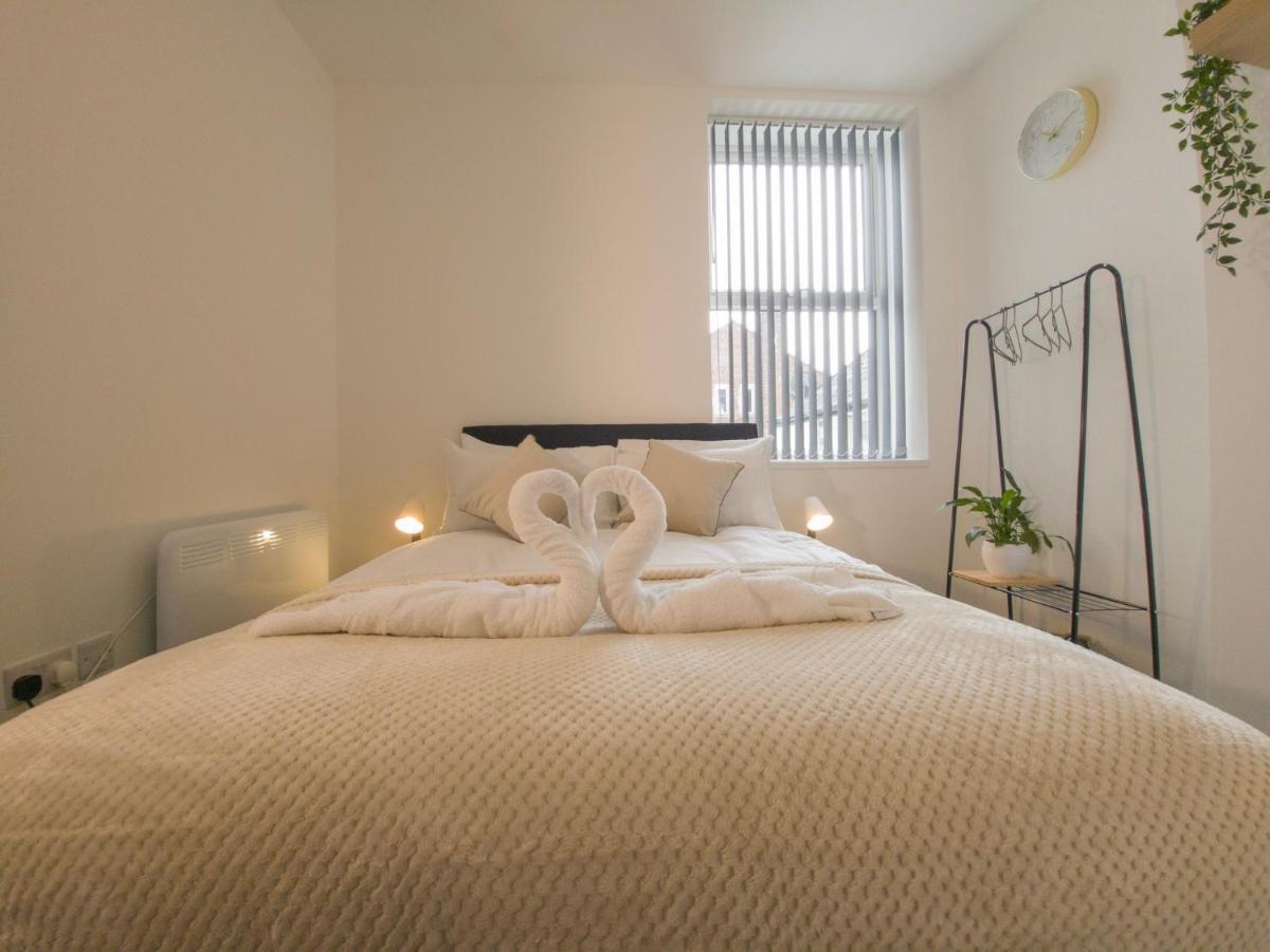 Principality Suites; Three Bed By Property Promise Cardiff Exterior photo