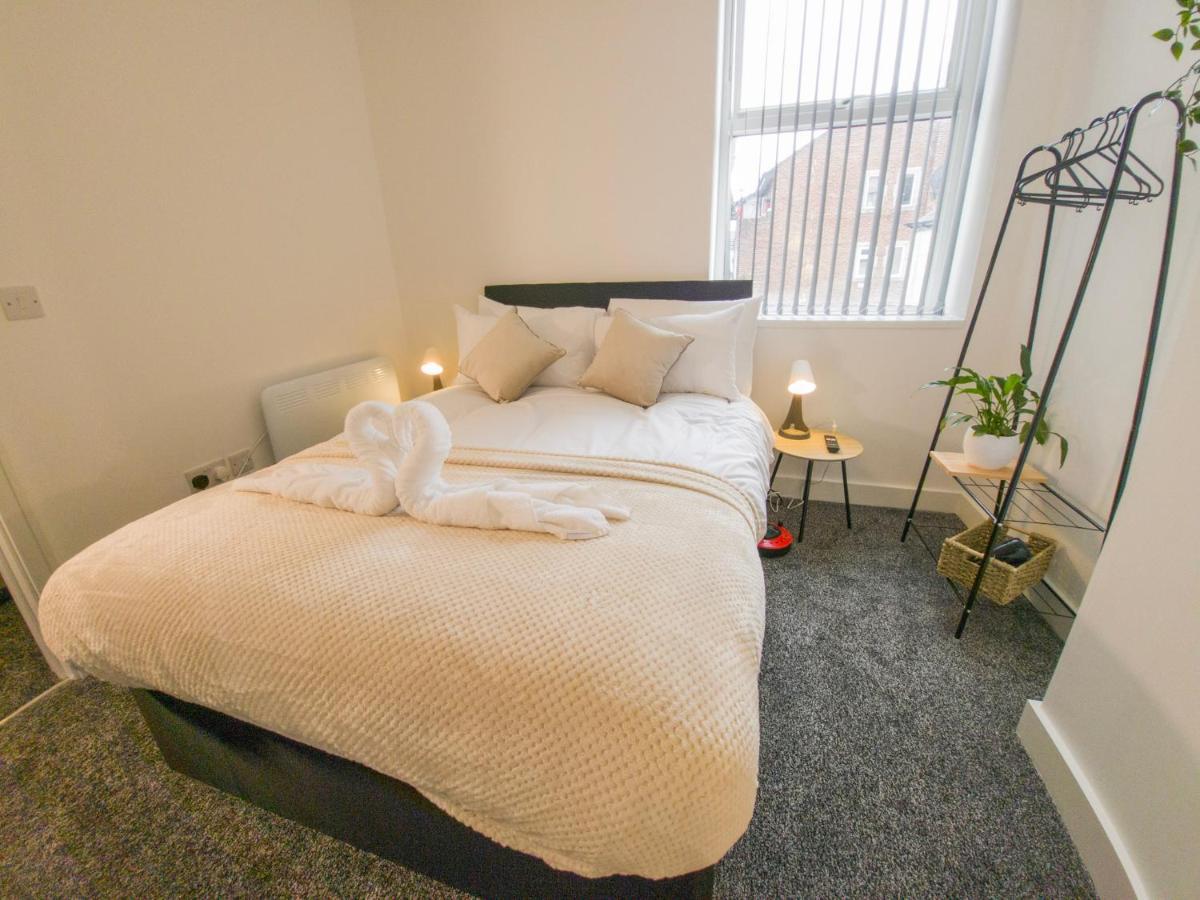 Principality Suites; Three Bed By Property Promise Cardiff Exterior photo